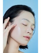 SKIN1004 Madagascar Centella Hyalu-Cica Sleeping Pack izpopolnjevalna in vlažilna maska za čez noč za učvrstitev kože 30 ml