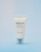 SKIN1004 Madagascar Centella Hyalu-Cica Water-Fit Sun Serum zaščitni serum z vlažilnim učinkom SPF 50+ 15 ml