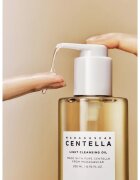 SKIN1004 Madagascar Centella Light Cleansing Oil čistilno olje za odstranjevanje ličil s pomirjajočim učinkom 200 ml