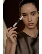 SKIN1004 Madagascar Centella Probio-Cica Bakuchiol Eye Cream krema proti gubam za predel okoli oči s pomirjajočim učinkom