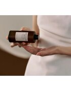 SKIN1004 Madagascar Centella Probio-Cica Essence Toner pomirjajoči tonik z vlažilnim učinkom 210 ml