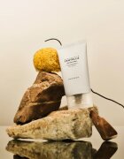 SKIN1004 Madagascar Centella Soothing Cream bogata hranilna in pomirjajoča krema za regeneracijo in obnovo kože obraza 75 ml