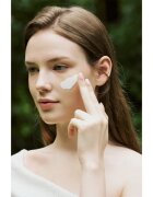 SKIN1004 Madagascar Centella Tea-Trica B5 Cream pomirjujoča krema z vlažilnim učinkom 75 ml