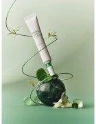 SKIN1004 Madagascar Centella Tea-Trica Spot Cream lokalna nega proti aknam s pomirjajočim učinkom 20 ml