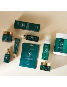 Skin79 Cica Pine nežna čistilna pena s piling učinkom 160 ml