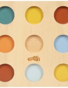 Small foot Montessori Sorting Game with Balls razvrščevalna igra 12m+ 15 kos