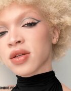 Smashbox Metallic Eyeliner kovinsko črtalo za oči odtenek Jolt 0.28 g