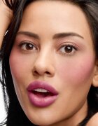 Smashbox O-NOIR PH Cheek + Lip Tint balzam za ustnice za toniranje ki se odziva na pH odtenek Berry 2.5 g