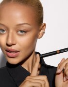Smashbox Precision Contour Stick paličica za konture odtenek Medium 1.5 g