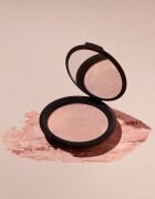 Smashbox x Becca Shimmering Skin Perfector Pressed Highlighter osvetljevalec odtenek Rose Quarz 7 g