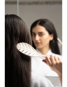 So Eco Biodegradable Detangling Leaf Brush kompostabilna krtača za mokre lase 1 kos