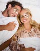 SUNEWMED+ Lifting and Moisturizing Active Eye Sheet Mask maska za predel okoli oči 1 kos