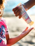 Suntribe Kids Mineral Sunscreen mineralna zaščitna krema za obraz in telo za otroke 100 ml