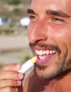 Suntribe Zinc zaščitni balzam za ustnice s cinkom SPF 50 5 g