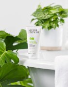 Super Facialist Salicylic Acid Anti Blemish čistilni gel za odstranjevanje ličil za problematično in mastno kožo 150 ml