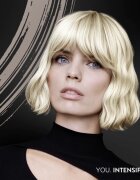 Syoss Intensive Lightener odstranjevalec barve za posvetlitev las odtenek 13_5 Platinum Lightener 1 kos