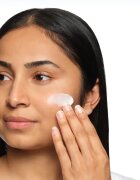 The Ordinary Natural Moisturizing Factors + HA vlažilna krema za obraz 100 ml