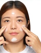The Ordinary Vitamin C Suspension 23% + HA Spheres 2% posvetlitveni serum z vitaminom C 30 ml