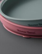 Tommee Tippee EasiStick™ Silicone Weaning Plate krožnik s priseskom 4m+ Pink 1 kos