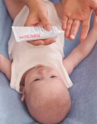 Topicrem BABY Cradle Cap Care gel za nego luskave kože za otroke od rojstva 40 ml