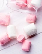 Treaclemoon Marshmallow Hearts gel za prhanje in kopanje 500 ml
