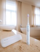 TrueLife SonicBrush Clean70 UV sonična zobna ščetka White 1 kos