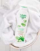 Tulipán Negro Aloe Vera Y Jojoba gel za prhanje 650 ml