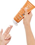 Vichy Capital Soleil Gentle Milk zaščitno mleko za otroke za obraz in telo SPF 50 300 ml