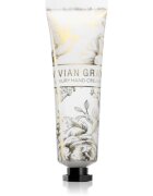 Vivian Gray Velvet Romance negovalna krema za roke dišave Lemon & Green Tea 30 ml