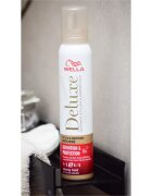 Wella Deluxe Definition & Protection penasti utrjevalec za lase za bogat volumen 200 ml