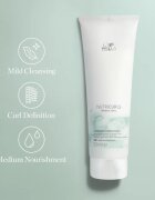 Wella Professionals Nutricurls Waves & Curls čistilni balzam za valovite in kodraste lase 250 ml