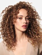 Wella Professionals Nutricurls Waves lahki vlažilni šampon za valovite lase 250 ml