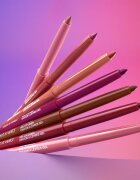 Wet n Wild Perfect Pout dolgoobstojni svinčnik za ustnice odtenek Currant Mood 0.25 g