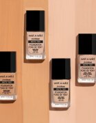 Wet n Wild PhotoFocus matirajoči fluidni tekoči puder odtenek Golden Beige 30 ml