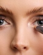 WONDERSKIN IYKYK senčila za oči v svičniku odtenek Champagne 1.4 g