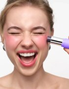 WONDERSKIN Phlush Stick rdečilo ki se odziva na pH 8.4 g