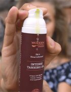 WoodenSpoon Skin Nourishment negovalno olje za telo za intenzivno porjavelost 100 ml