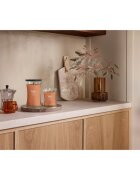 Woodwick Pumpkin Praline dišeča sveča z lesenim stenjem 275 g