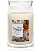 Yankee Candle Baking Memories dišeča sveča 567 g