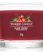 Yankee Candle Black Cherry votivna sveča glass 37 g