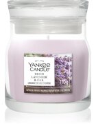 Yankee Candle Dried Lavender & Oak dišeča sveča Signature 110 g