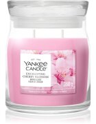 Yankee Candle Enchanting Cherry Blossom dišeča sveča 368 g