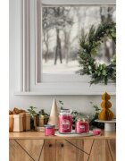 Yankee Candle Santa On Skis dišeča sveča 368 g