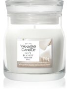 Yankee Candle Soft Blanket dišeča sveča Signature 110 g