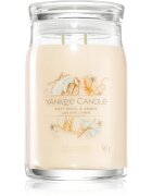 Yankee Candle Soft Wool & Amber dišeča sveča 567 g