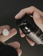 Yonelle Men vlažilna krema proti gubam za moške 50 ml