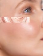 Yonelle Metamorphosis Pink Flash Moisturizer vlažilna krema s posvetlitvenim učinkom odtenek Rose Glow 25 ml