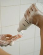 Ziaja Goat's Milk šampon za okrepitev las za suhe in poškodovane lase 400 ml