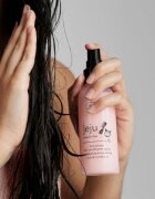 Ziaja Jeju Young Skin balzam brez spiranja v pršilu 125 ml