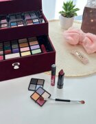 ZMILE COSMETICS Beauty Case Velvety kozmetični kovček Dark Berry